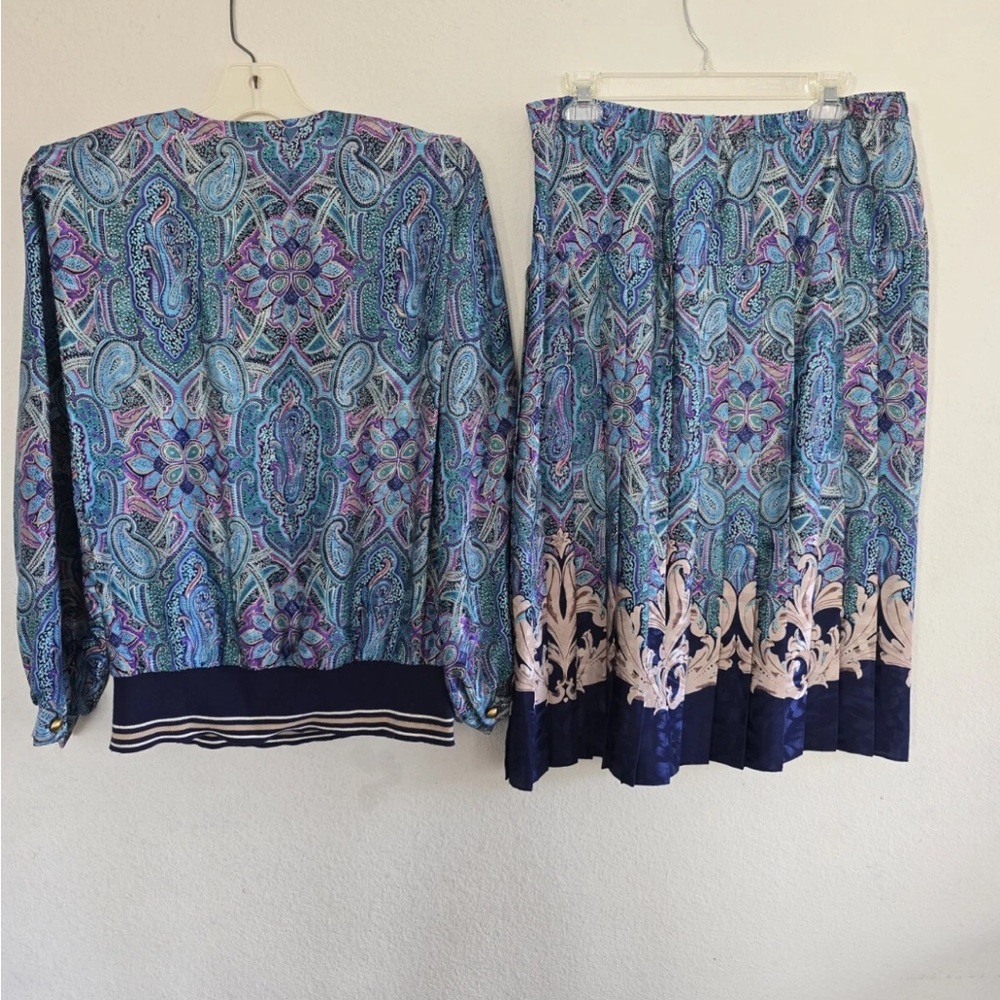 VTG Evanna 2Piece Skirt Suit 14 Paisely Blue Pink Long Sleeve  Button Up Career - Picture 12 of 16
